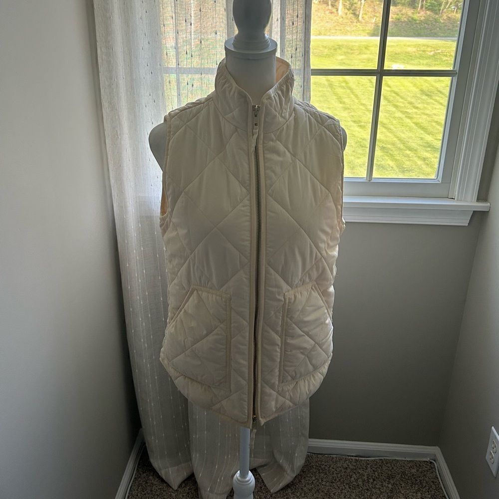 Women’s J. Crew Cream Vest Size XS
